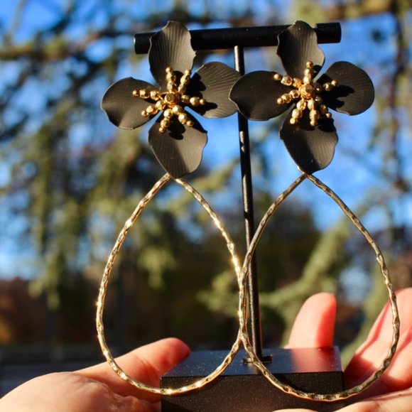 Anthropologie Flower Petals Drop Big Hoop Earrings - Picture 5 of 10